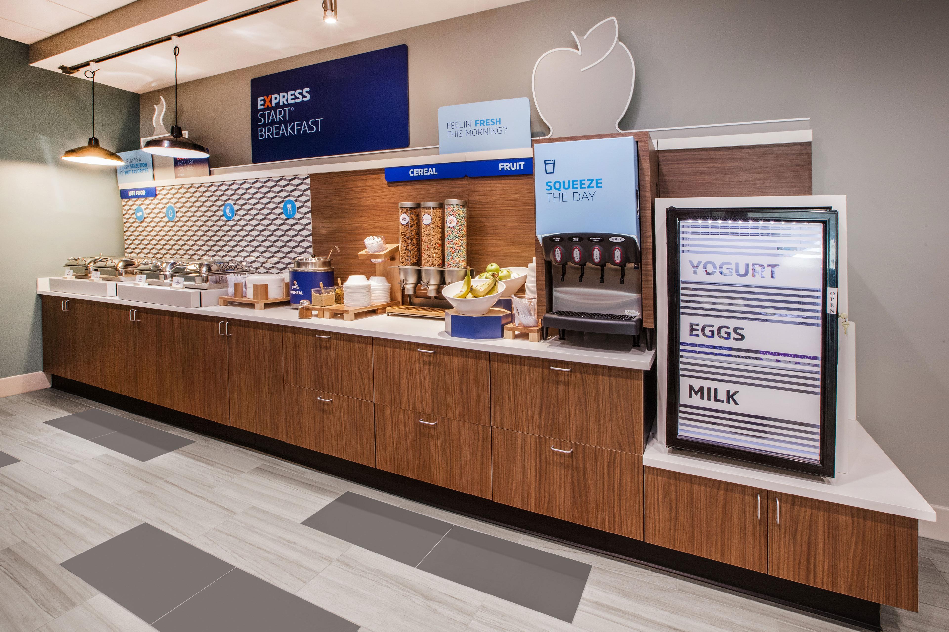 Holiday Inn Express Hotel And Suites Brownsville By Ihg Buitenkant foto