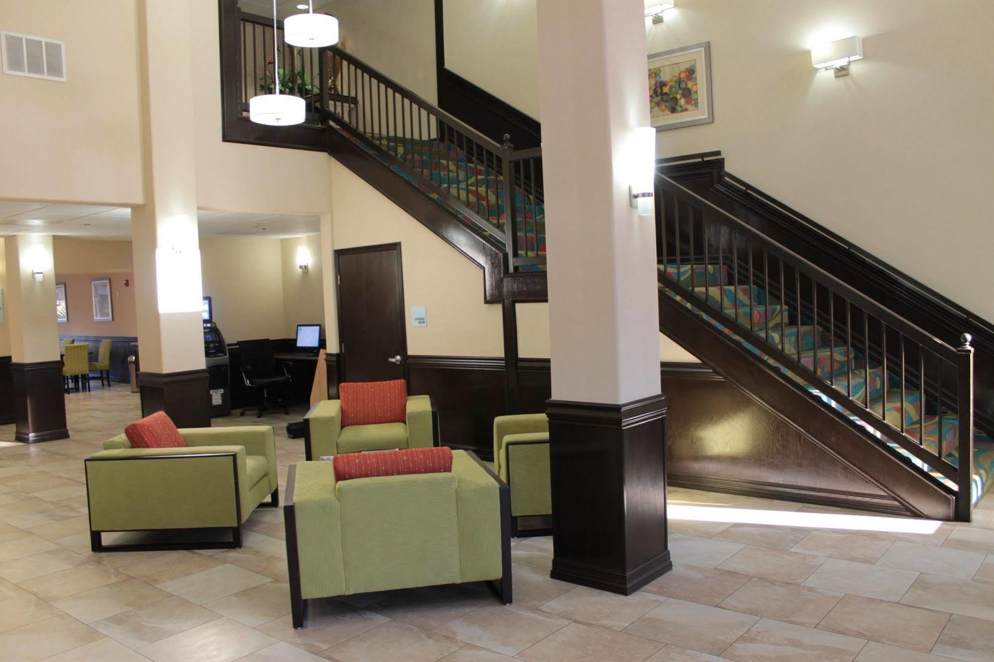 Holiday Inn Express Hotel And Suites Brownsville By Ihg Buitenkant foto