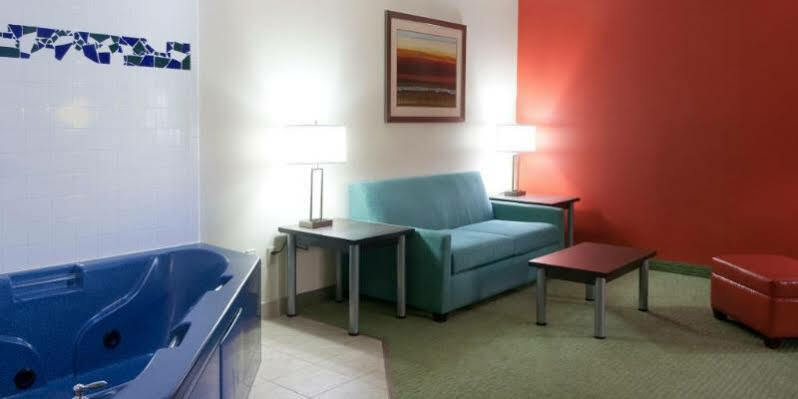 Holiday Inn Express Hotel And Suites Brownsville By Ihg Buitenkant foto